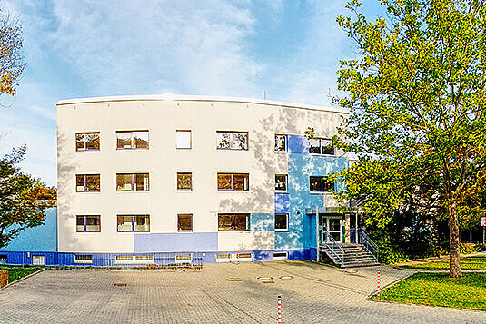 Einrichtung Integrativer Kneipp® Kindergarten Pusteblume von außen