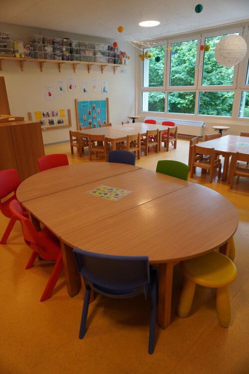 Atelier Restaurant Krippe Kta Hölderlinstraße